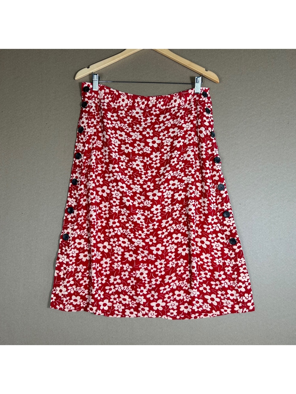 Madewell Tomato Girl Red Retro Floral Side Button Midi Skirt Size 6 Coquette